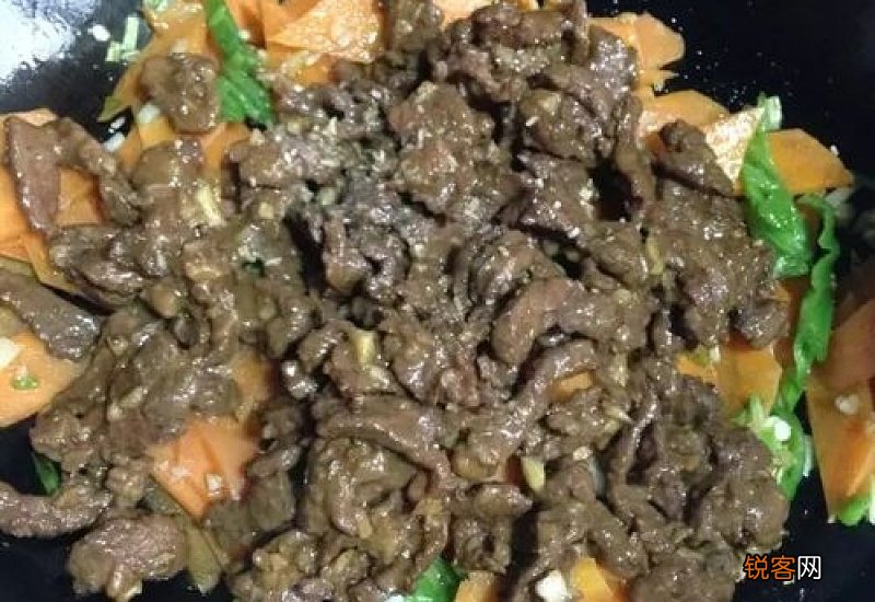 牛肉可以和胡萝卜一起吃吗