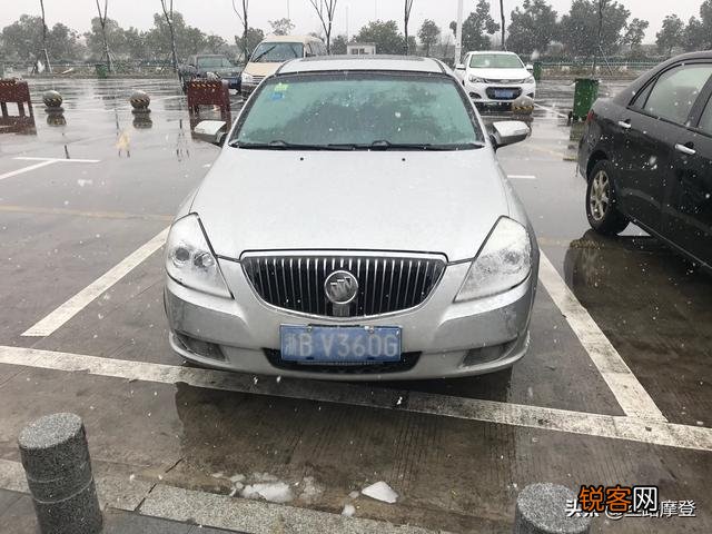 打算买辆10万以下的家用小汽车,求大神指点一下,本人对车一窍不通？