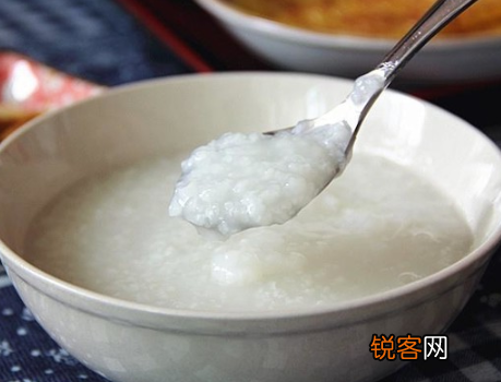 煮粥放多少水合适 掌握3个要点，香浓黏稠比买的好