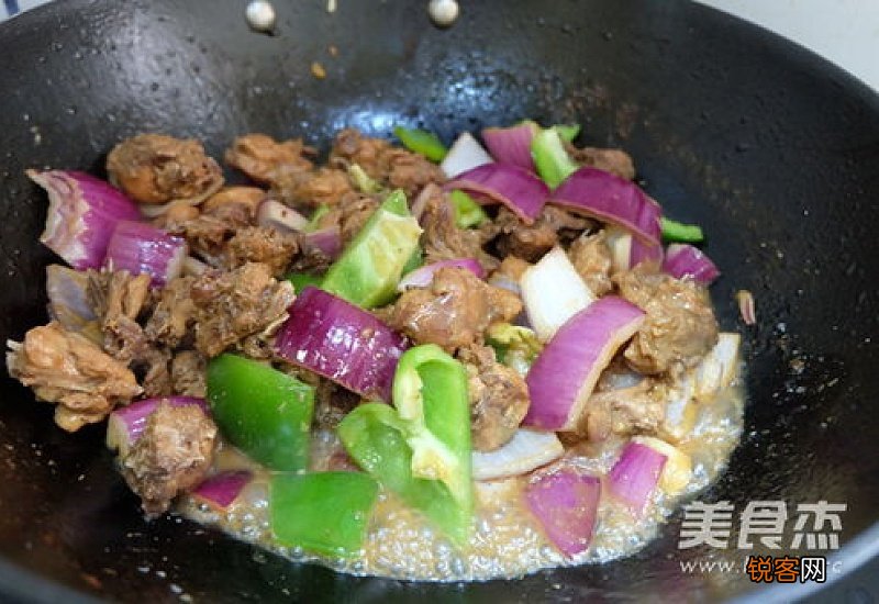兔肉可以和洋葱一起吃吗