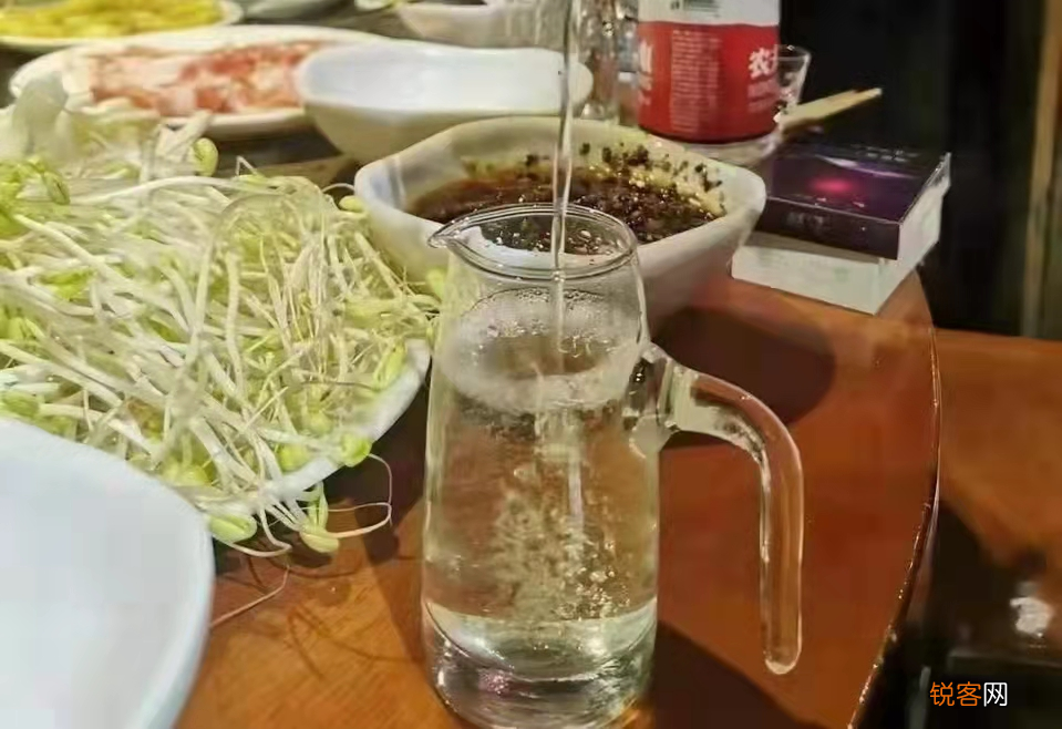 全国哪的白酒好喝不贵？ 经品评5款珍酿遥遥领先