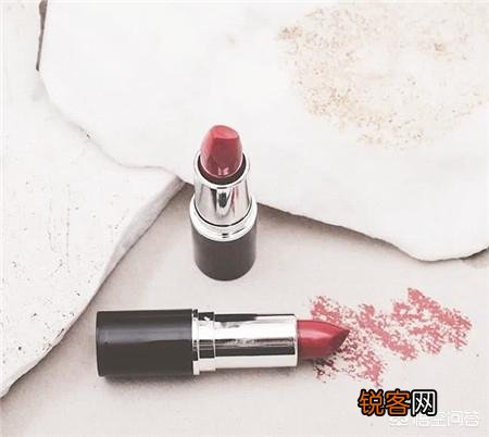 彩妆哪个牌子好又便宜？