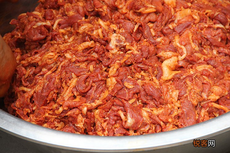 灌香肠配方及制作方法 必须要掌握的“八大技巧”