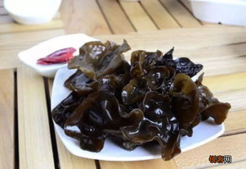 木耳能降血脂吗 木耳可以降血脂吗