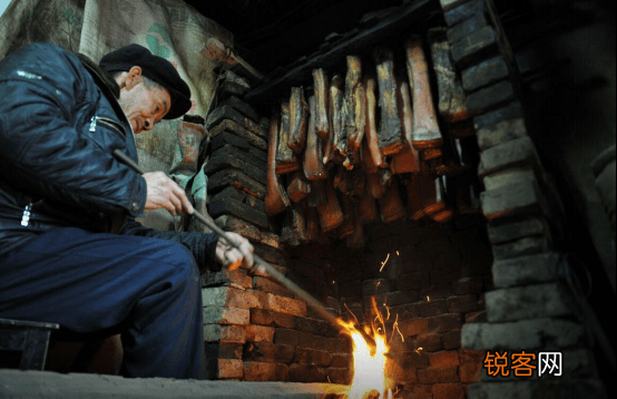 腌腊肉的制作方法及用料 腌腊肉一斤肉多少盐才合适