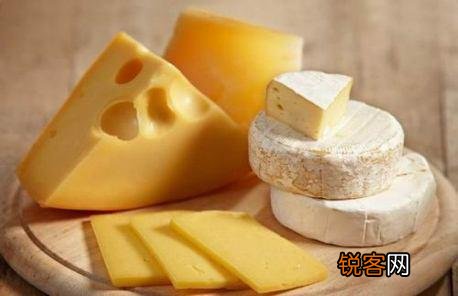 世界三大料理是法国料理、中华料理和什么？