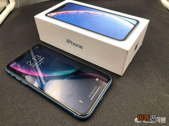iphoneXR的续航是苹果手机中续航时间最长的吗？