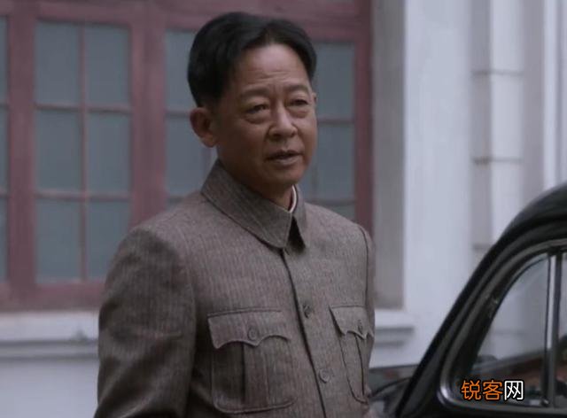 《叛逆者》爆火,关于王志文和朱一龙的发型,你有什么话说？