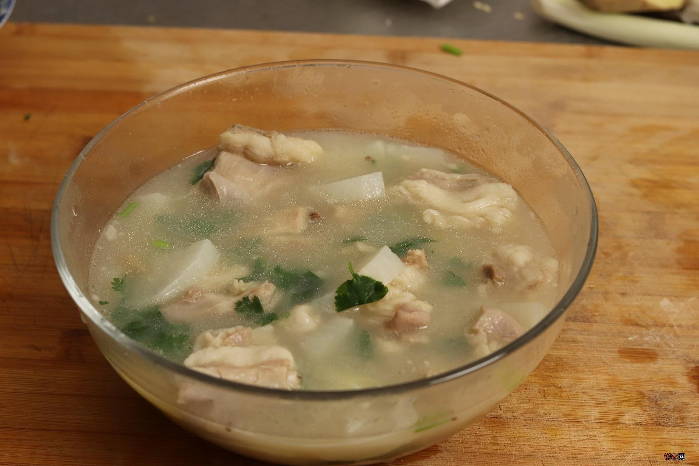 羊肉汤怎么炖更好喝 营养好喝没膻味