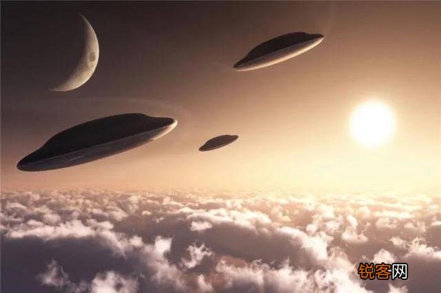 哥伦比亚上空发现不明物体,空中盘旋散发绿光,是外星人吗？