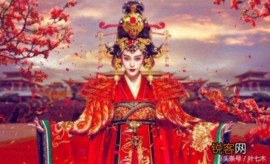 外星人穿不穿衣服？
