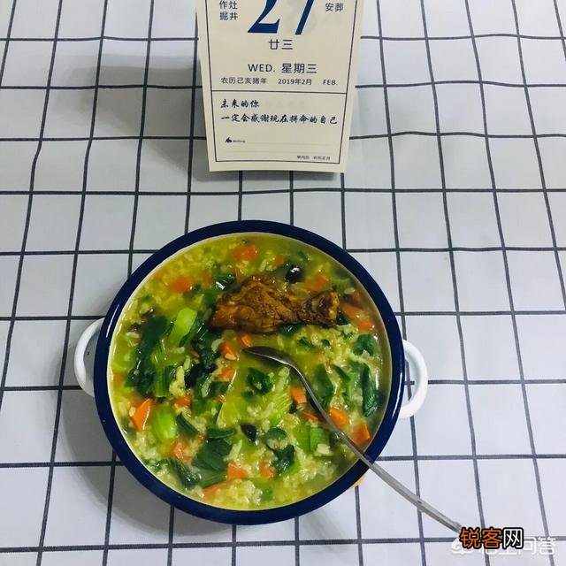 要想脸上皮肤好,每天要吃什么食物？