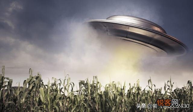 波兰男子拍到UFO罕见清晰照,你觉得这是外星人来了吗？