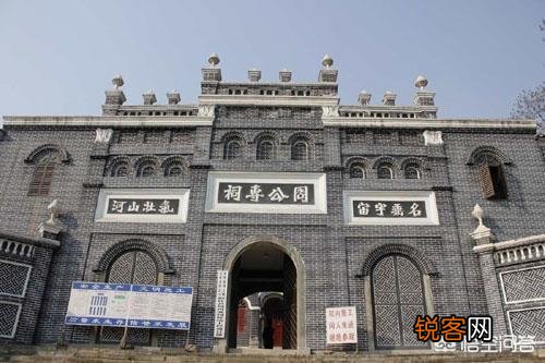 贵州军阀周西成去世后,为何全省81县所有长官都题字相赠？