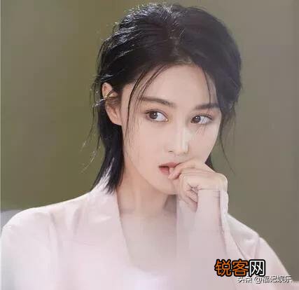 宁静短发帅哭了,还有哪些女星短发造型比男的还帅？