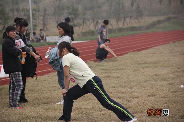 适合女生锻炼的方法 在家就能做