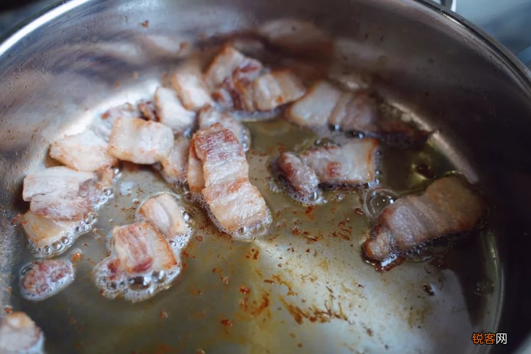 猪肉白菜炖粉条的家常做法 多少人是吃着这碗大炖菜考上大学的