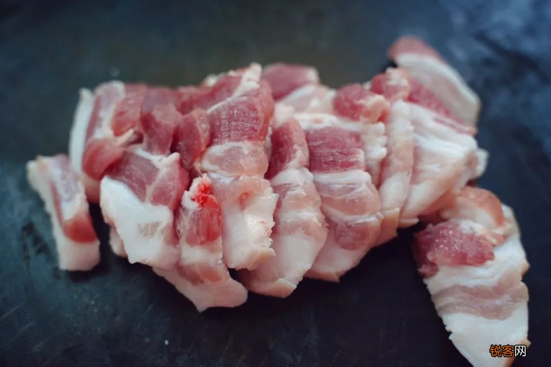 猪肉白菜炖粉条的家常做法 多少人是吃着这碗大炖菜考上大学的