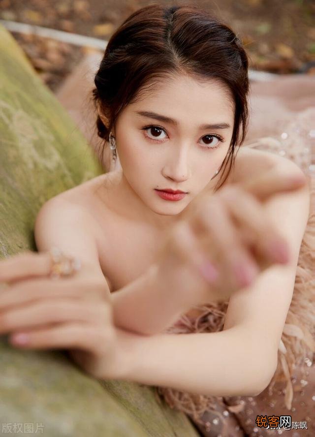 你觉得关晓彤漂亮吗？有多漂亮？