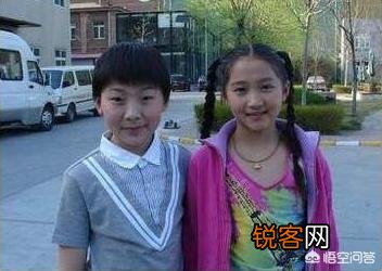 关晓彤和姐姐关晓丹有什么差别？