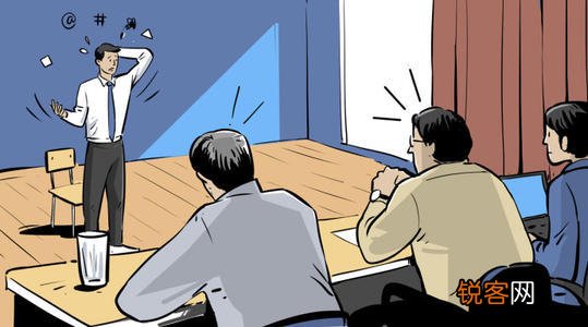 校招自我介绍怎么说 校招时，如何自我介绍
