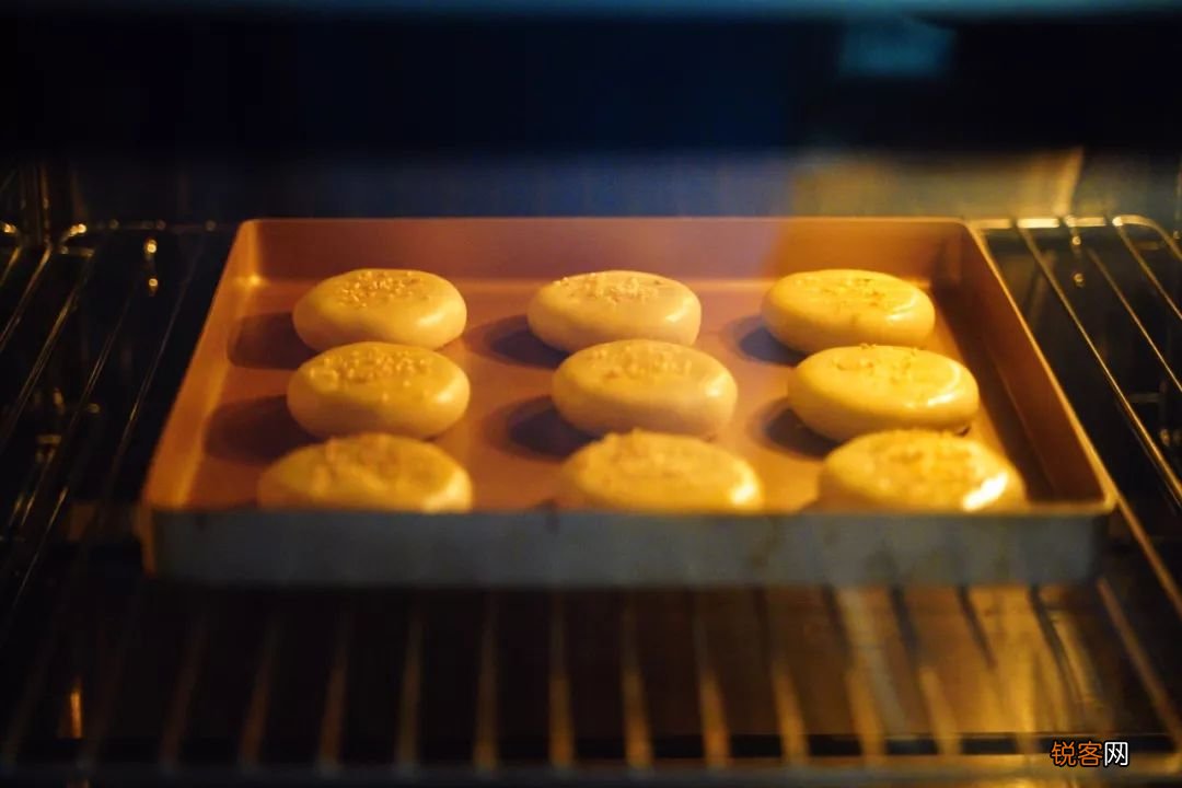紫米老婆饼怎么做 中秋节不吃月饼就吃它