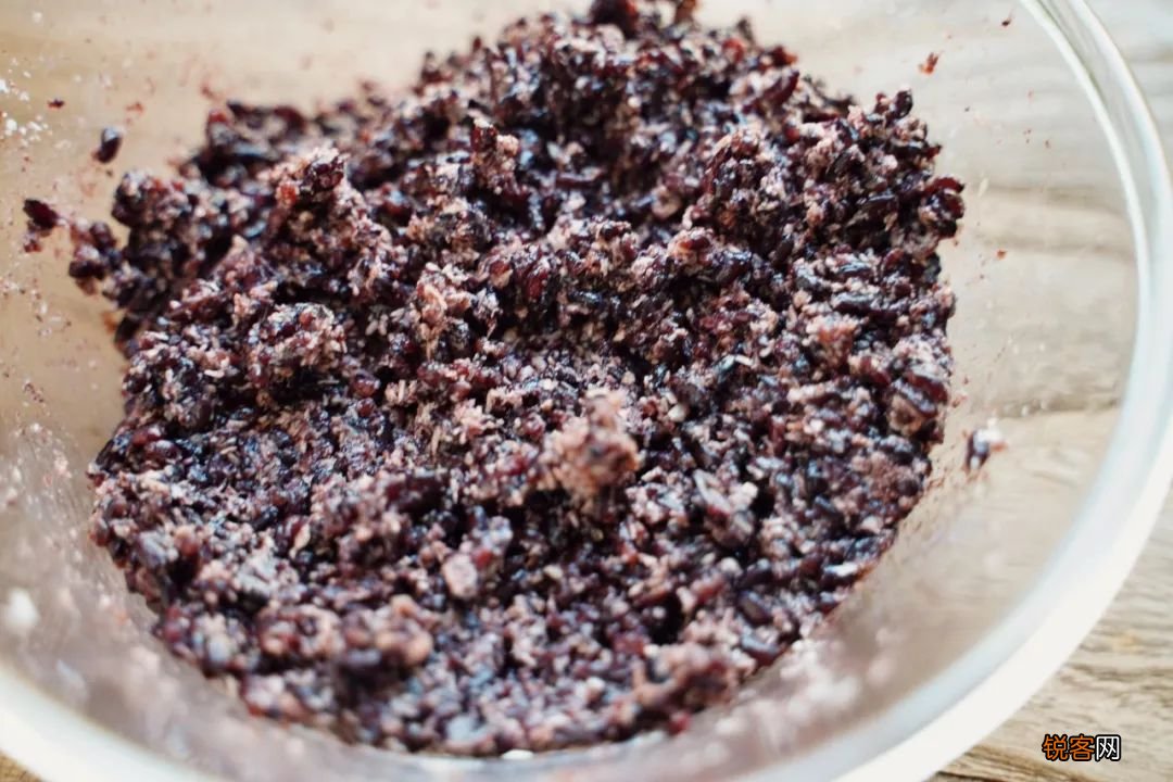 紫米老婆饼怎么做 中秋节不吃月饼就吃它