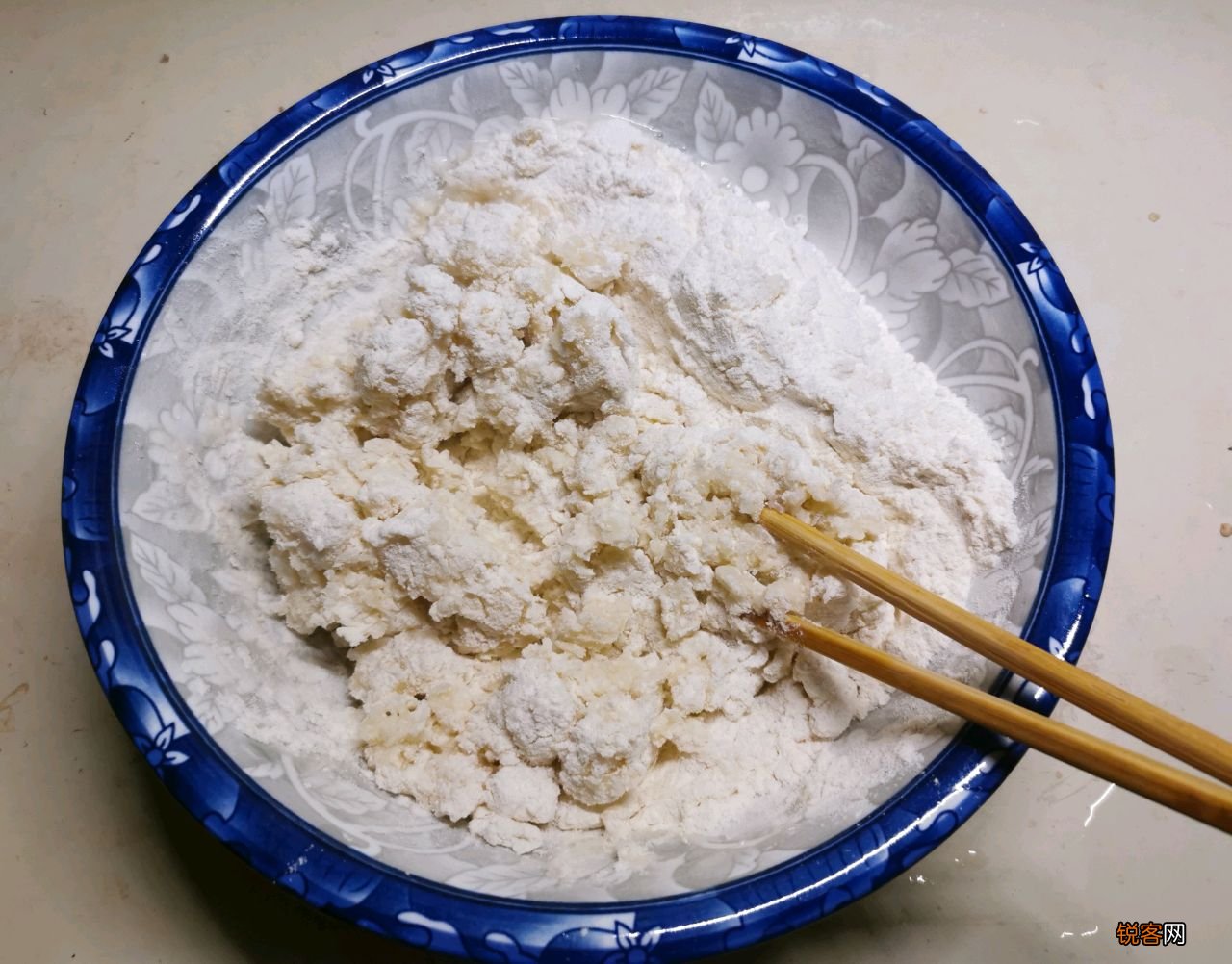 素馅盒子的做法 皮薄馅大还爆汁