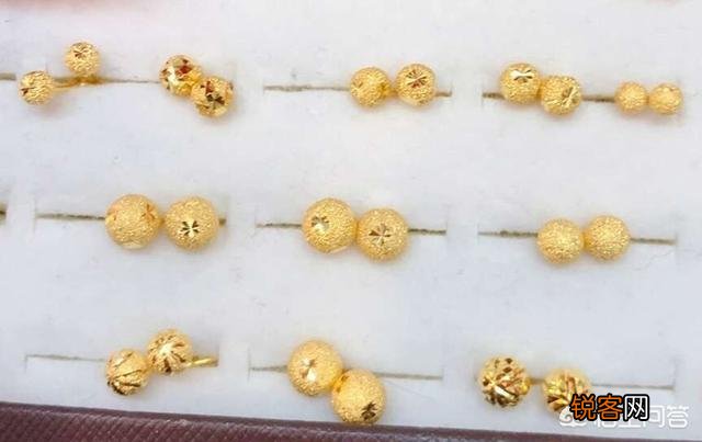 2019年黄金饰品排行榜,想给媳妇买个耳钉不知道哪个牌子比较保值？