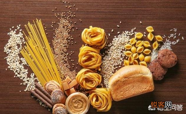 求大神回复 本人现在想健身减脂每天碳水,是吃杂粮米饭好,还是红薯紫薯这些好？？