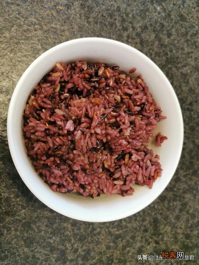 减肥的人不能吃碳水么？哪些食物有优质碳水？
