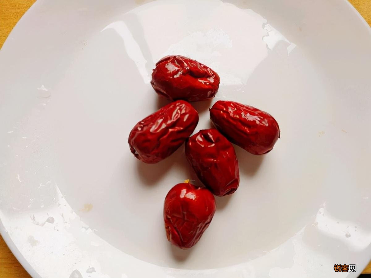银耳汤的正确做法 教你做香甜软糯的银耳汤