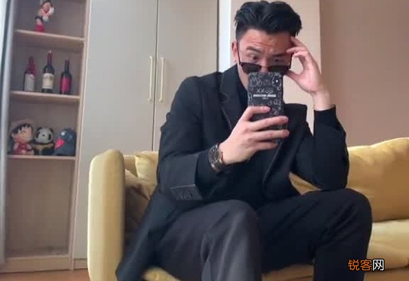 男生街边自拍技巧 男生自拍小窍门