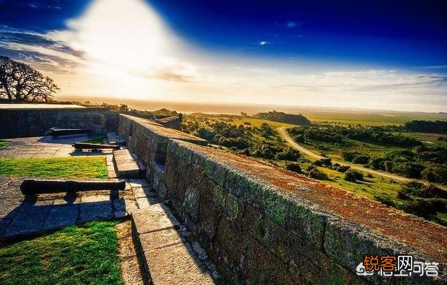 乌拉圭是个怎样的国家？