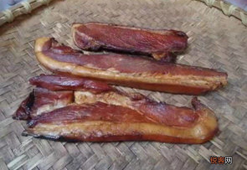 腊肉长霉斑怎么处理 腊肉长霉了洗干净还能吃吗