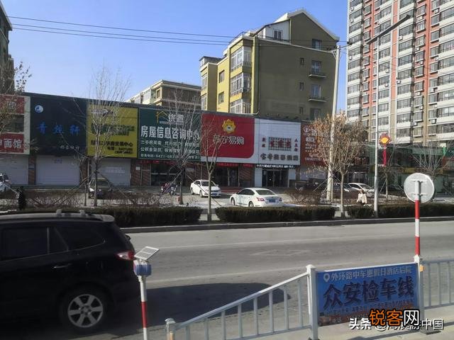 想写个关于青春的小说,有好的素材嘛？求推荐？