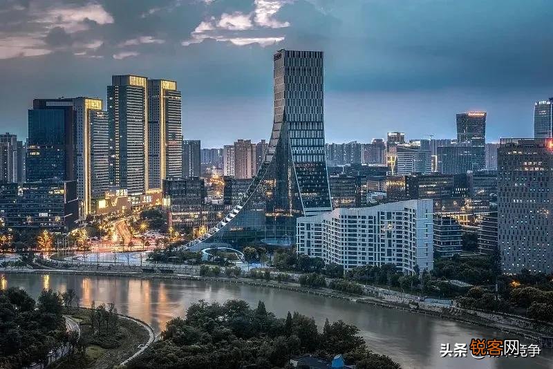成都人口总数2022 正从国际枢纽门户加速前进