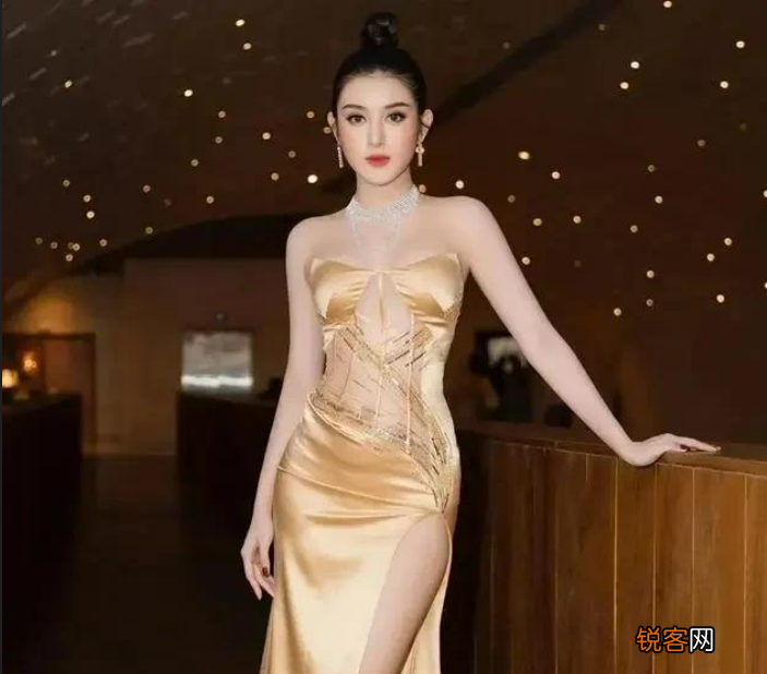 越南美女Nguyen 身材高挑婀娜，教你如何练同款身材