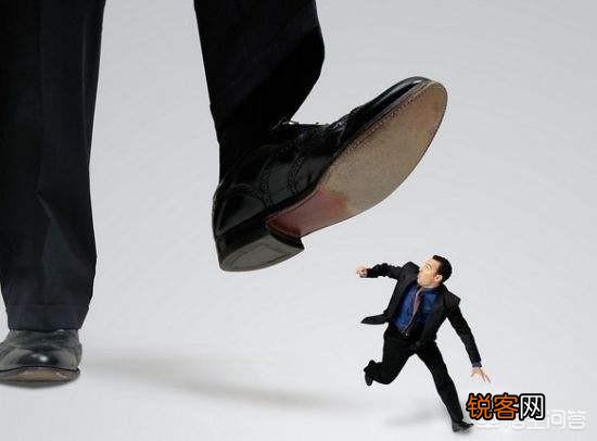 为什么说“自负的人有救,自卑的人没救”？