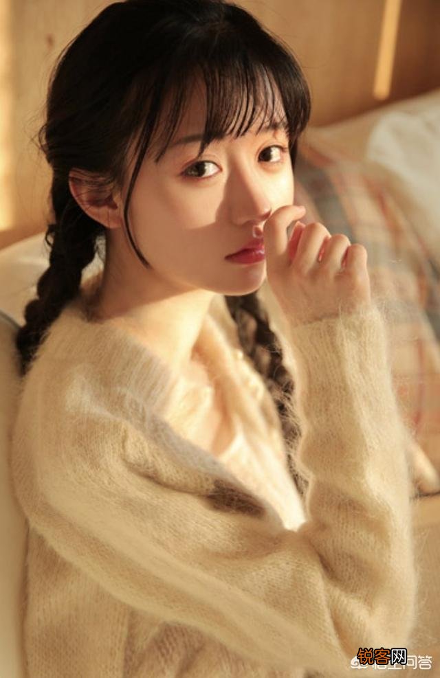 为什么有人觉得自信的人都会很自负？