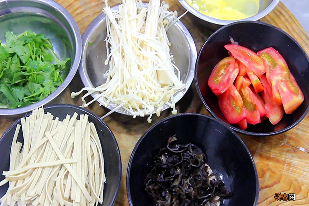 中秋节将至，推荐8道待客菜 老少皆宜，学会了全家夸你厨艺棒
