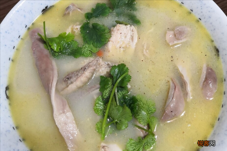 猪肚鸡的做法和配料 香浓味美还养胃