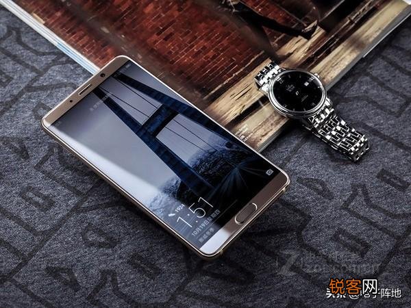 华为员工称Mate 10完胜苹果,你认为可能吗？