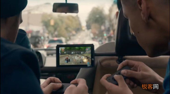 索尼 PlayStation、任天堂 Switch、微软 Xbox，御三家游戏机怎么选