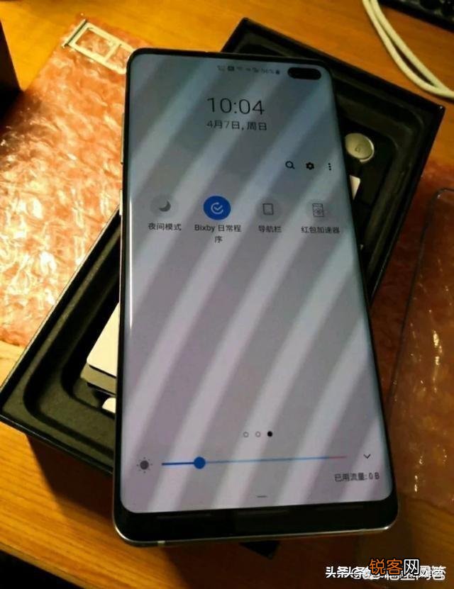 华为赢了吗？手机销量成功超越苹果,距离余承东全球称霸的目标还有多远？