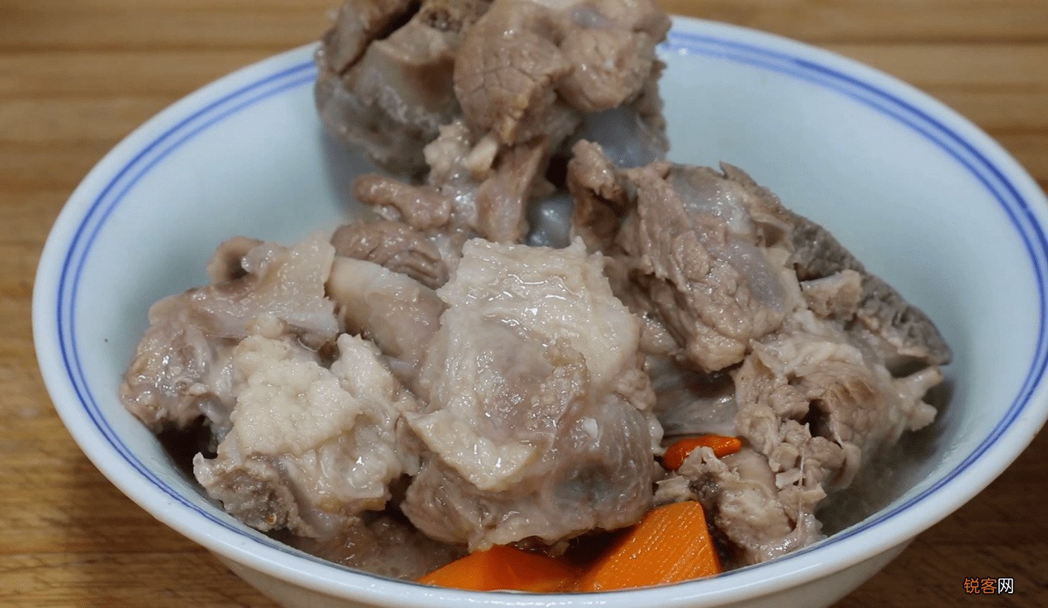 炖骨头汤窍门 饭店不外传的秘方