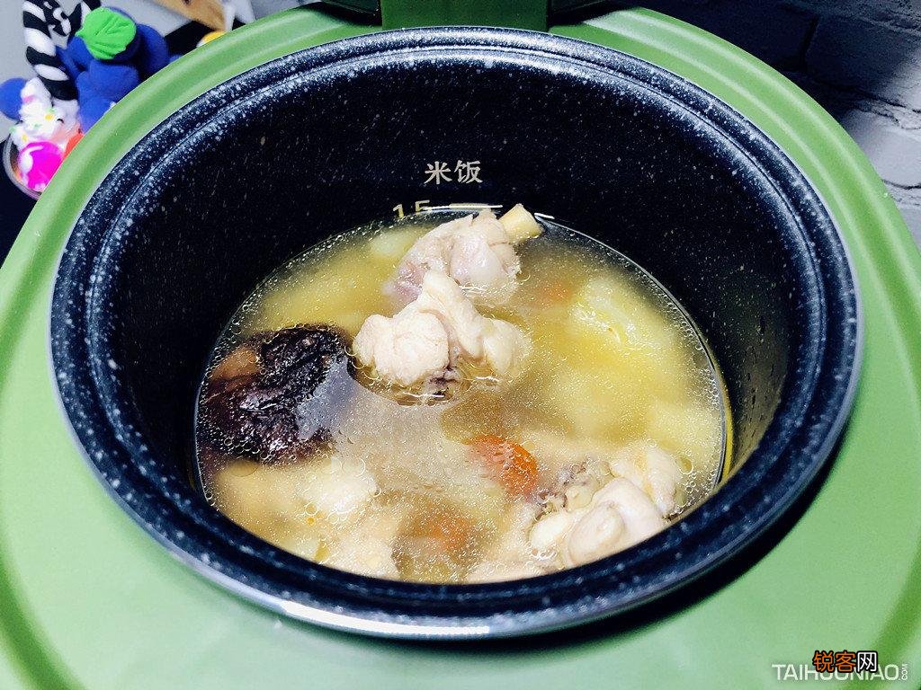 SIAU诗杭便携迷你电饭煲 适合年轻人的“一口”好锅