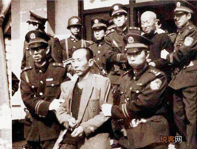 你都见过听过哪些离奇而真实的案件？