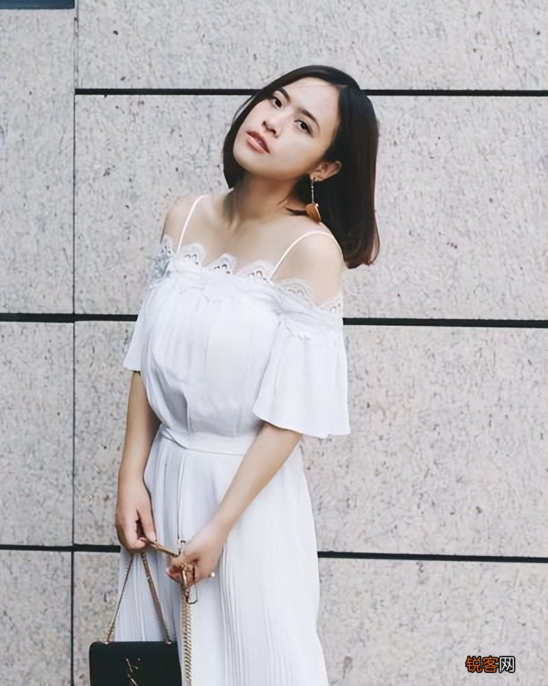 大胸女生怎么穿 才能显瘦好看又高级