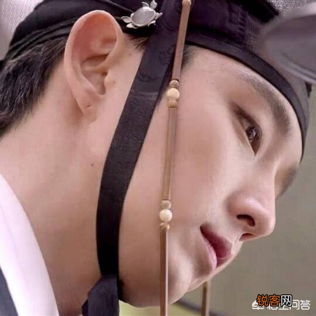 李准基是什么眼睛？